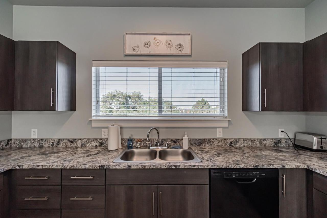 Bringham'S Mill Apartments Perfect For Groups Full Kitchen Gym And Free Parking レックスバーグ エクステリア 写真