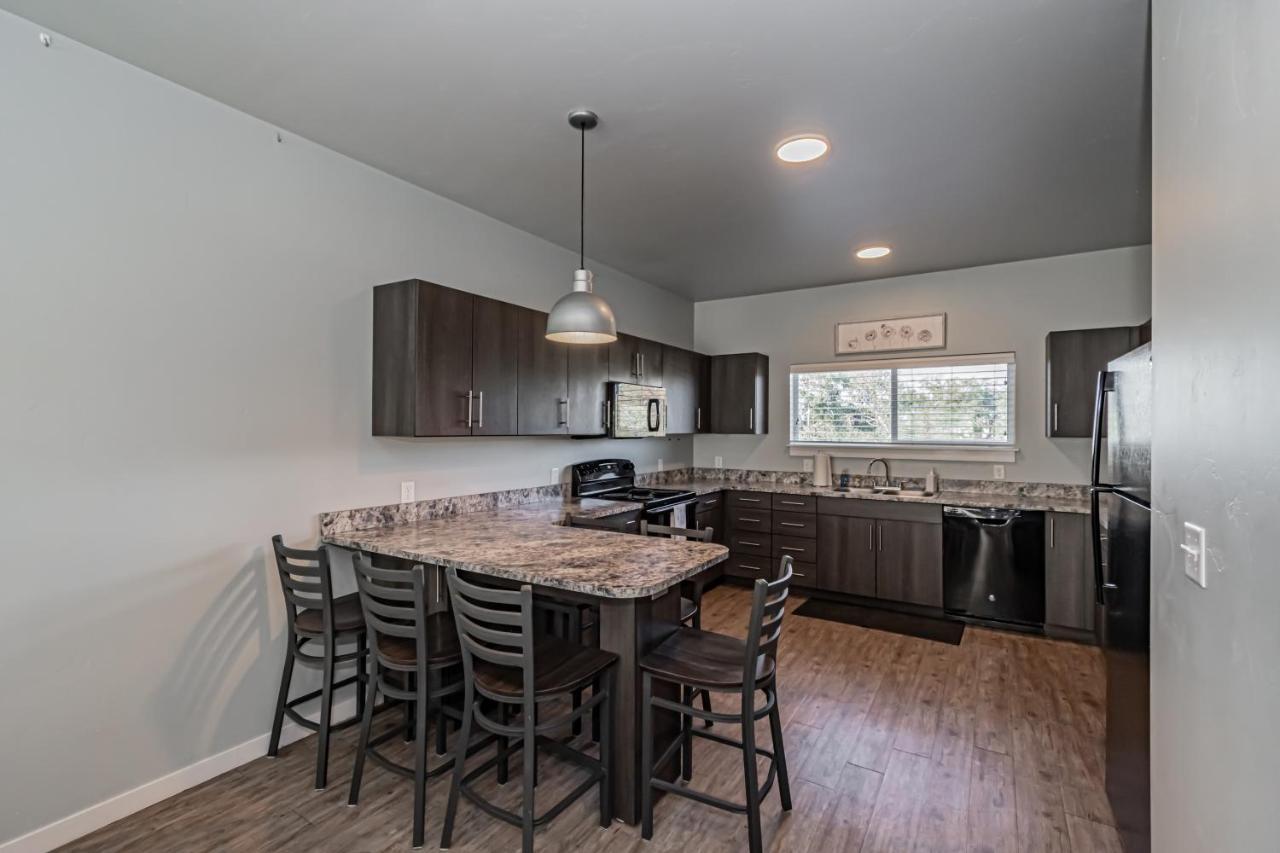 Bringham'S Mill Apartments Perfect For Groups Full Kitchen Gym And Free Parking レックスバーグ エクステリア 写真