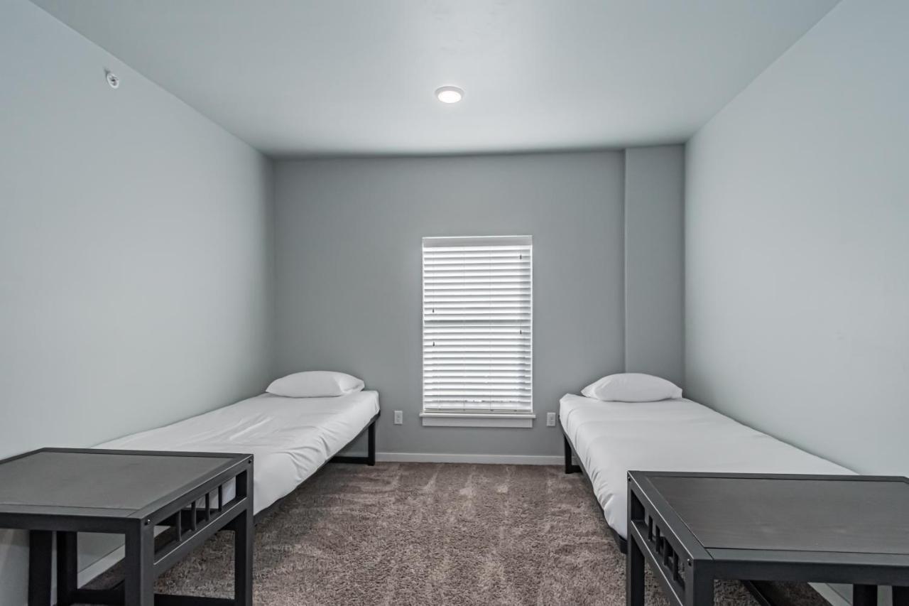 Bringham'S Mill Apartments Perfect For Groups Full Kitchen Gym And Free Parking レックスバーグ エクステリア 写真