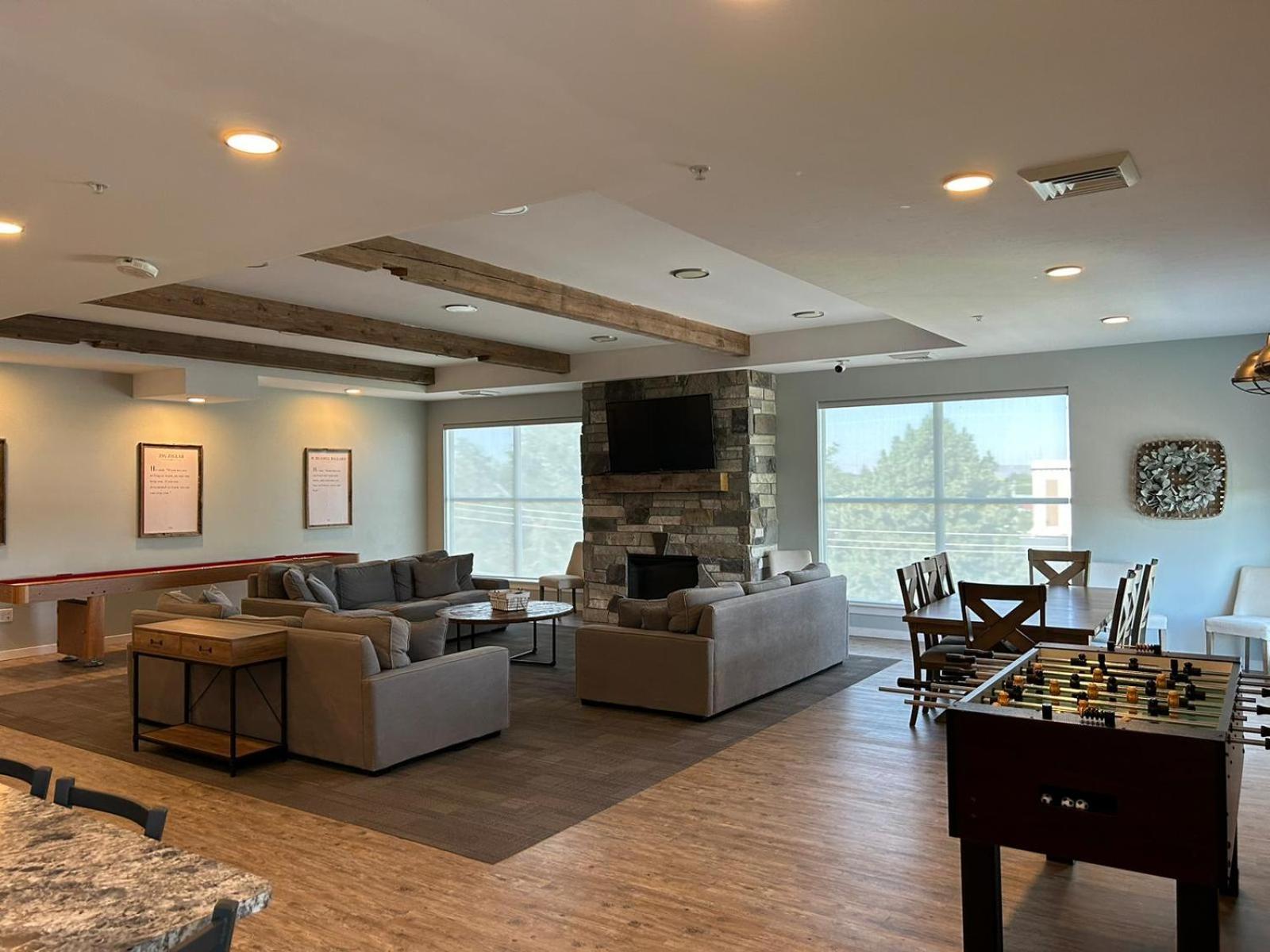 Bringham'S Mill Apartments Perfect For Groups Full Kitchen Gym And Free Parking レックスバーグ エクステリア 写真